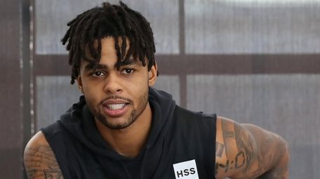 Nets Focal Point Remains Fourth Year Point Guard D Angelo Russell Newsday