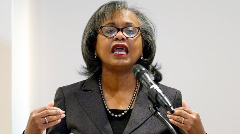 Anita Hill speaks at the University of Utah