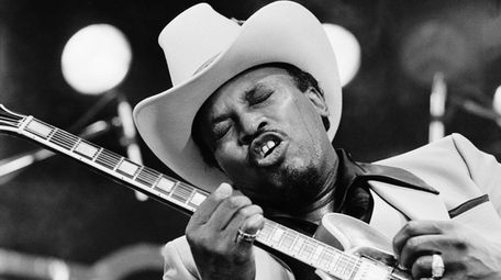 Blues guitarist Otis Rush performs at the Montreux