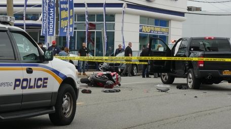 The crash scene at Smith Street and Franklin