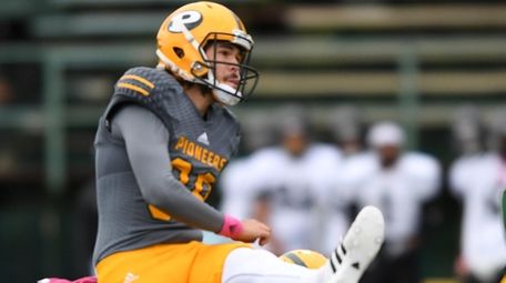 LIU Post's Joey Tolgyesi (99) with the extra