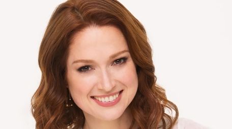 Actress Ellie Kemper will read from her memoir
