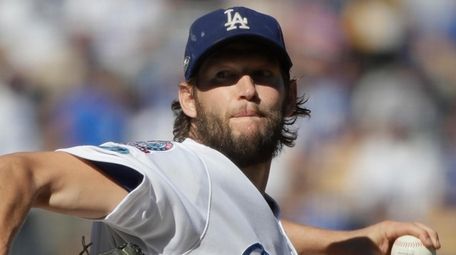Los Angeles Dodgers starting pitcher Clayton Kershaw throws