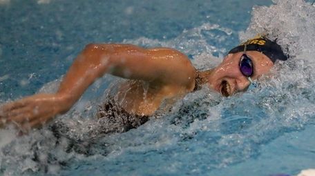 Commack/Northports Chloe Stepanek swims the anchor leg of