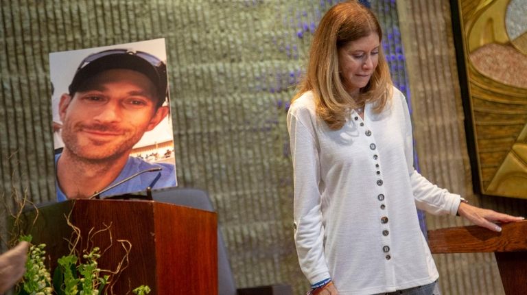 Linda Beigel Schulman, mother of Scott Beigel, speaks