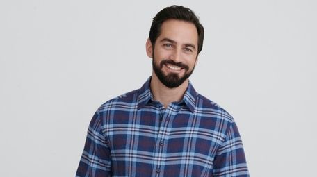 Companies like Untuckit offer perfectly proportioned shirts meant