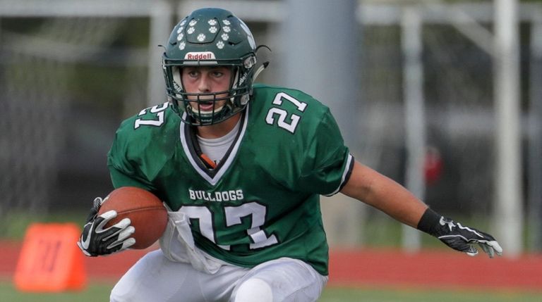 Mike Anderson #27 of Lindenhurst carries the ball
