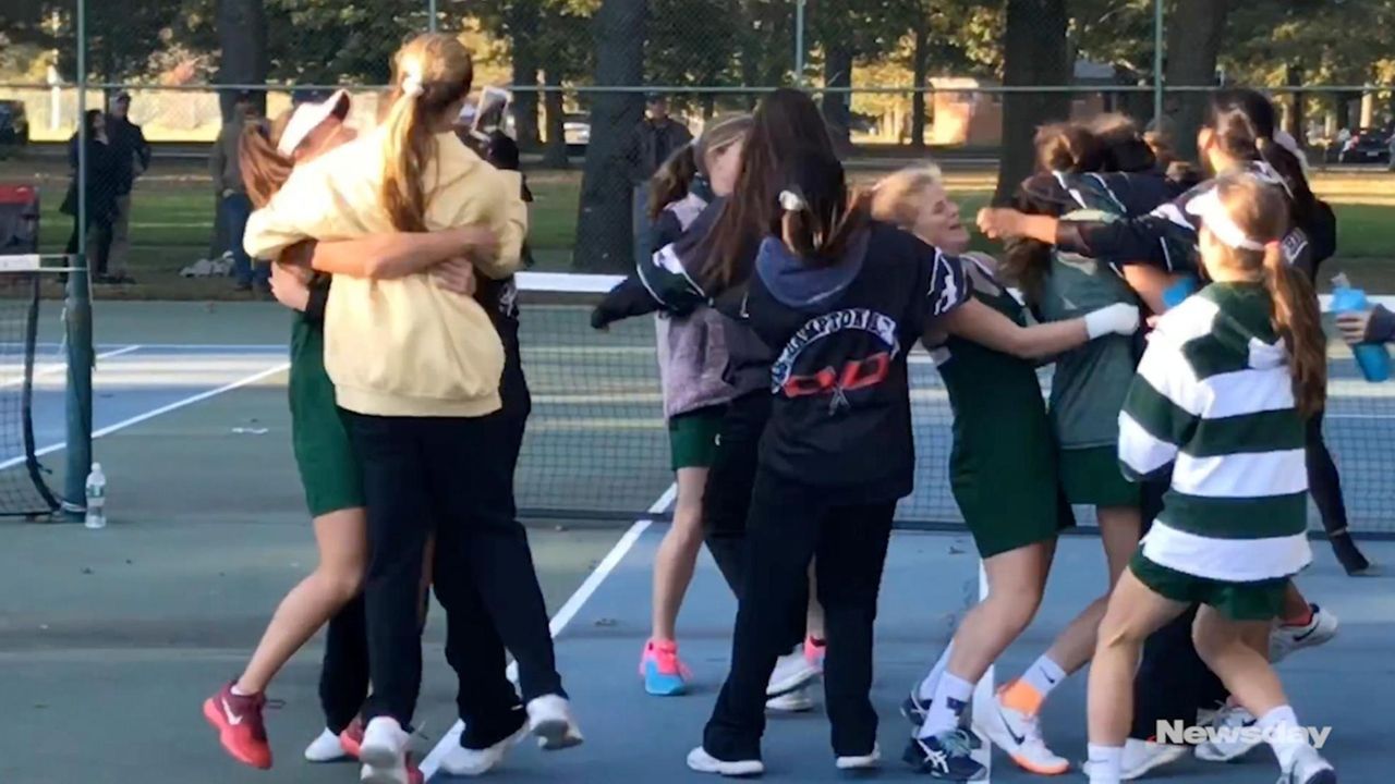 Westhampton defeated Syosset, 4-3, to win the Long