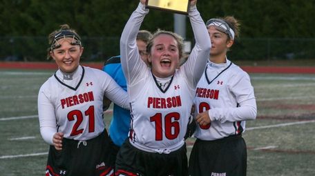 Olivia Aupperlee #21, Paige Schaefer #16 Charlotte Johnson