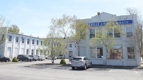 The Lakeville Kitchen & Bath building on East