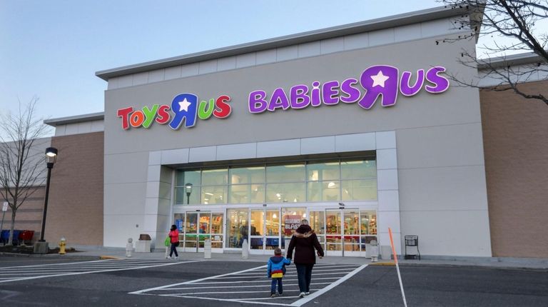 Toys R Us Closure Hits For Tots Hard Newsday The Combination Of Toys R Us And
