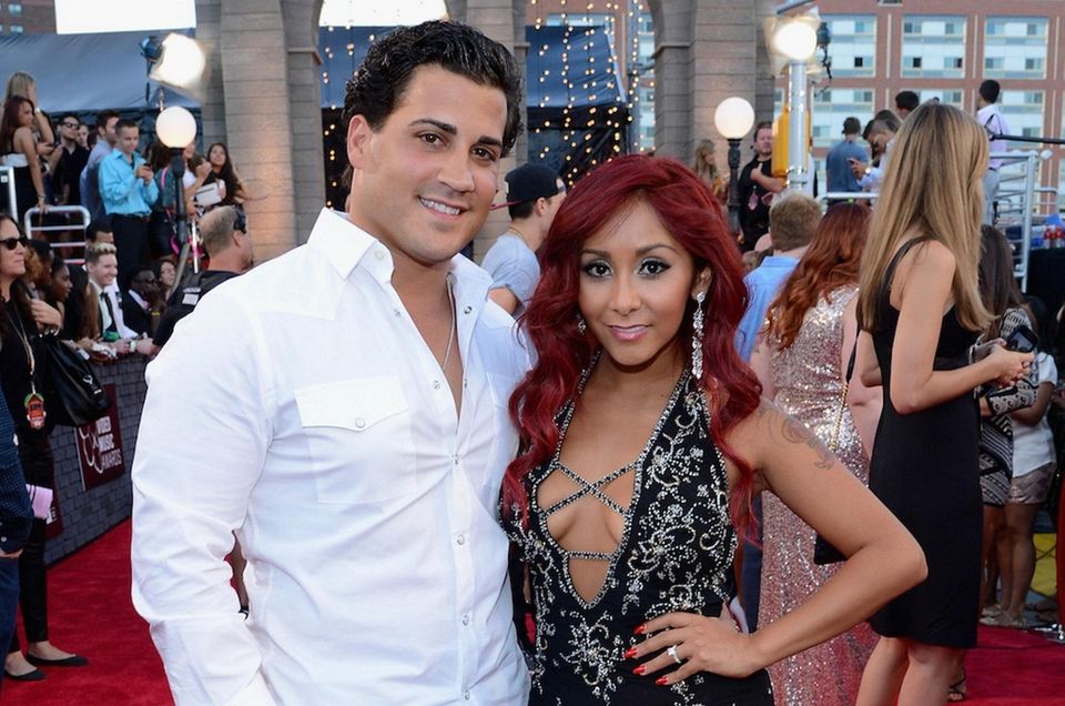 attends the 2013 MTV Video Music Awards at