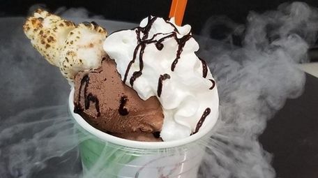 The Kravingz cup, filled with gelato, marshmellows and