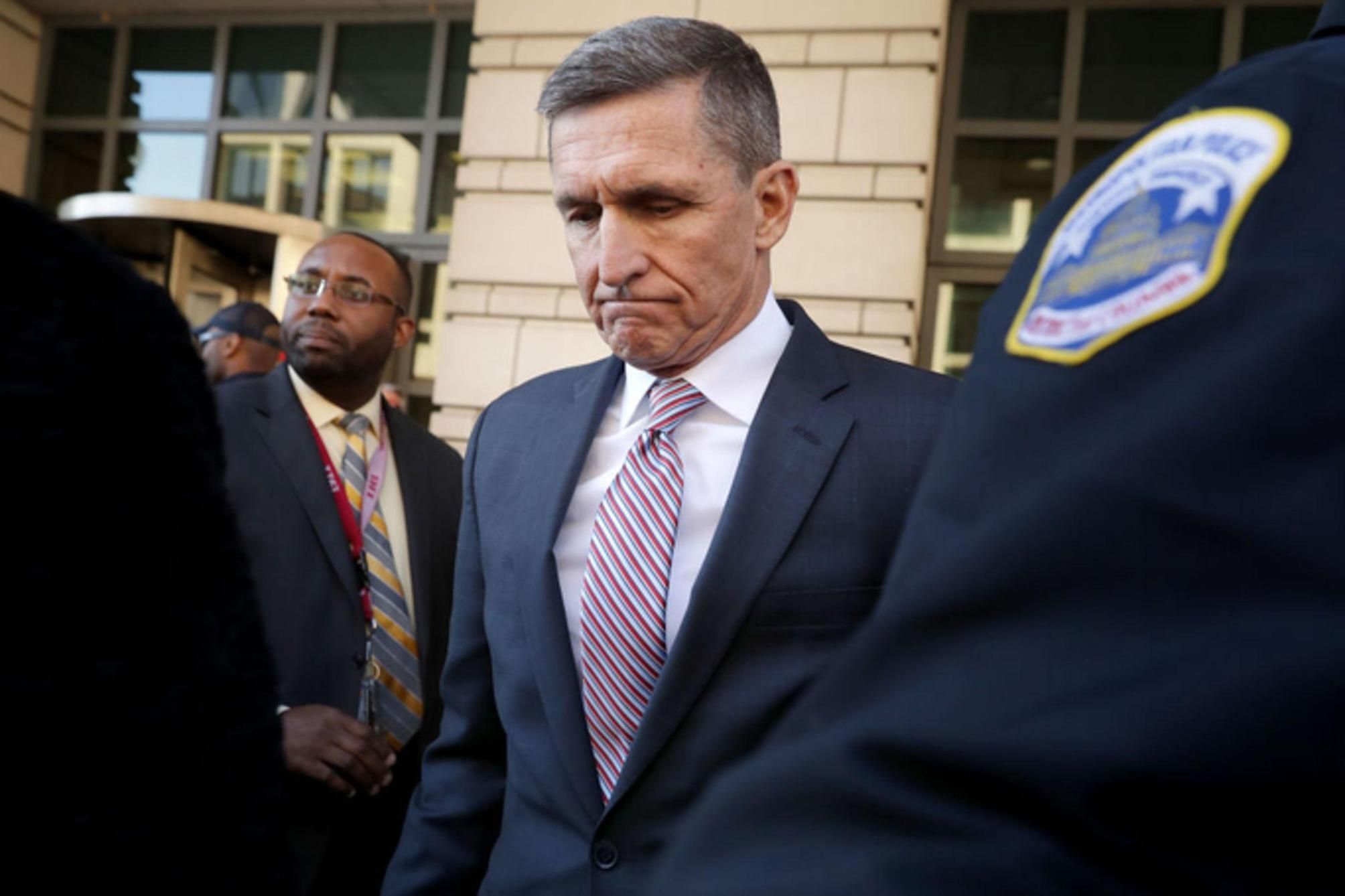 Michael Flynn pleads guilty