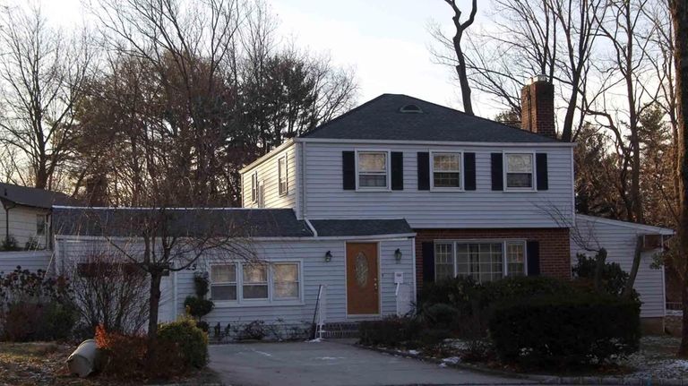A house on Georgian Lane in Great Neck