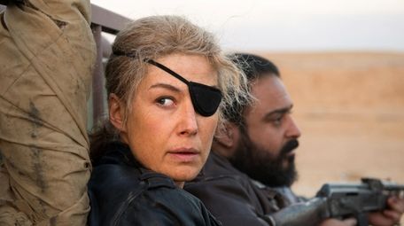 Actress Rosamund Pike plays Sunday Times war correspondent