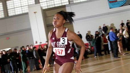 Anisa Toppin of Bay Shore wins the girl's