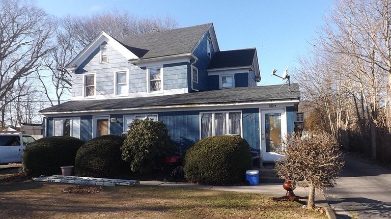 This East Quoque house was built in 1955