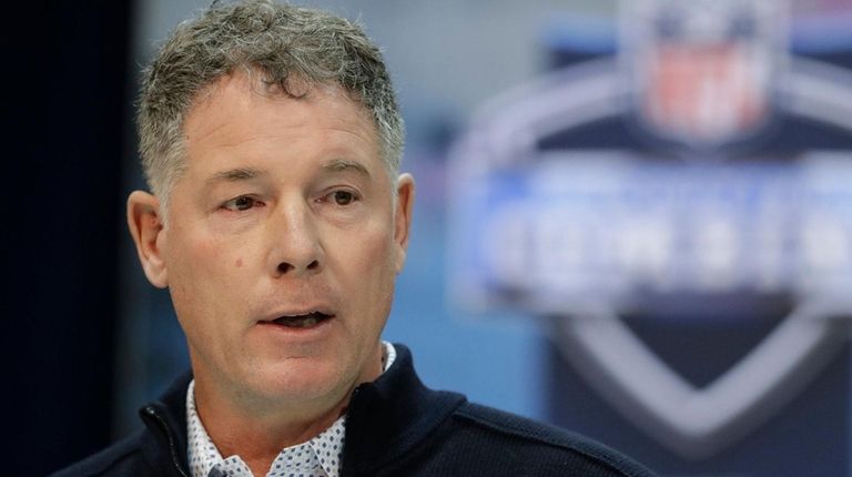 Giants coach Pat Shurmur speaks Wednesday at the