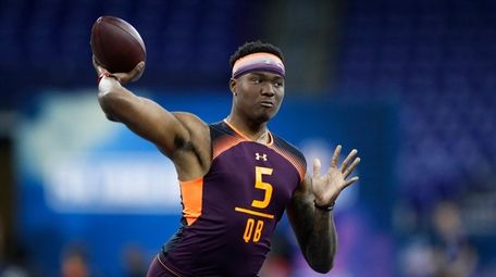 Quarterback Dwayne Haskins of Ohio State works out