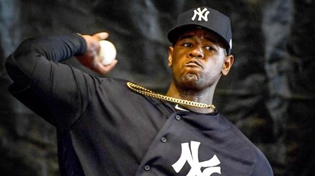 Yankees pitcher Luis Severino throws a bullpen session