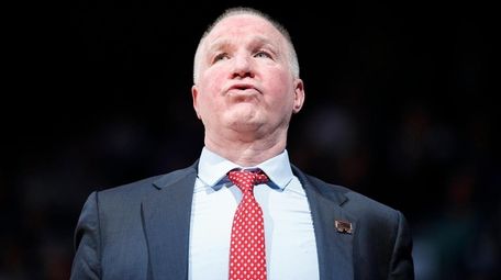 St. John's head coach Chris Mullin reacts during