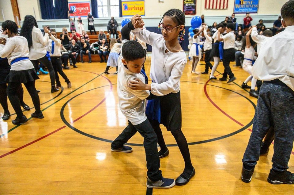 Fourth-grade scholars at Alden Terrace School in the