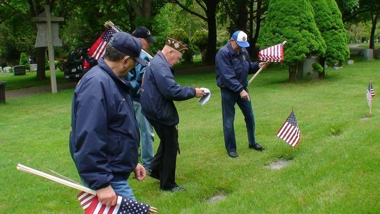 Members of the Veterans of Foreign Wars Post