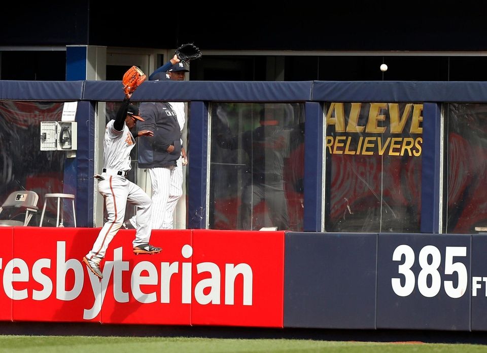 Cedric Mullins #3 of the Baltimore Orioles can't