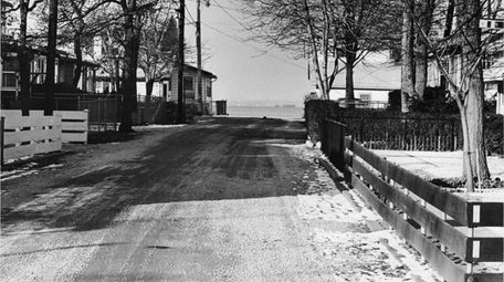 Looking along Sound Beach Road in Bayville toward