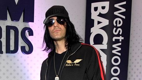 "Criss Angel Raw--The Mindfreak Unplugged" is coming to