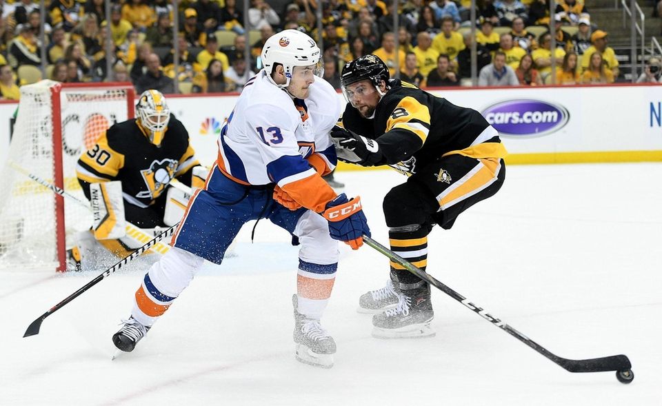 NHL Eastern Conference quarterfinal Game 4: Islanders vs ...