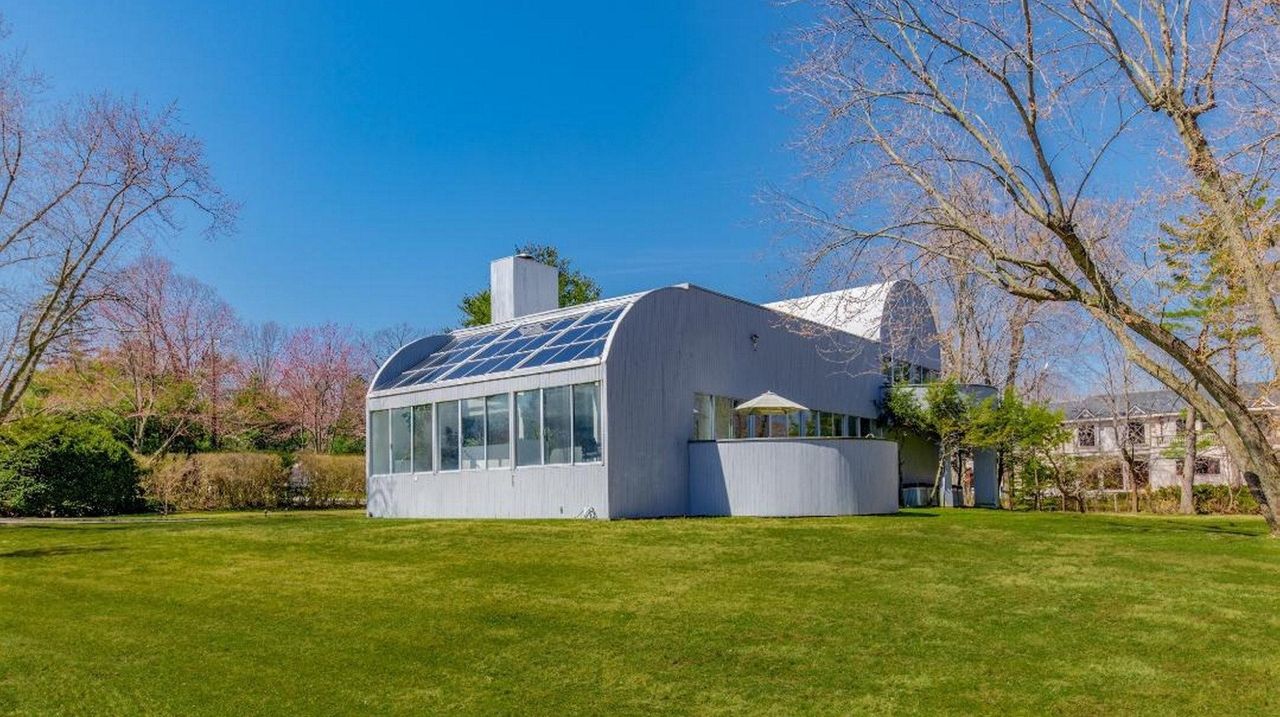Wolf Of Wall Street Architect Designed 2 489m Kings Point Home