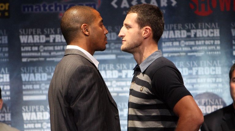 Andre Ward (L) and Carl Froch face-off at