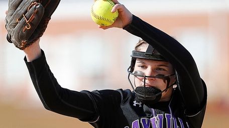 Sayville's starting pitcher Maddie Recker against Mt. Sinai