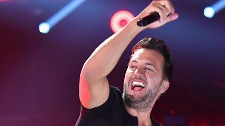 Luke Bryan performs onstage at the 2018 CMT
