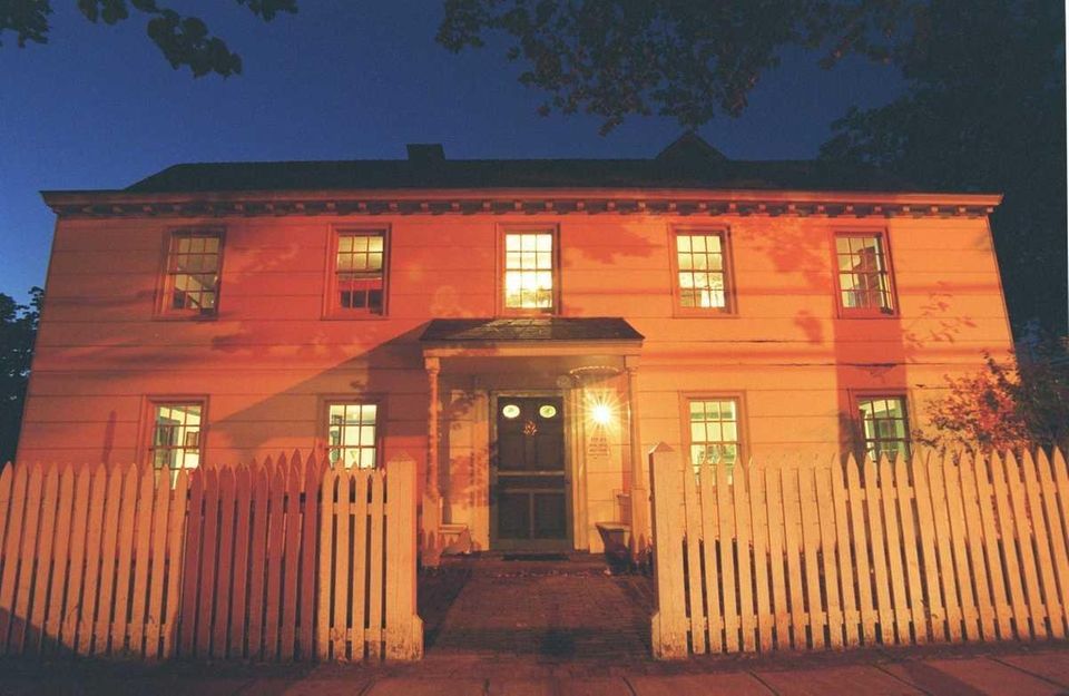 Haunted places on Long Island | Newsday