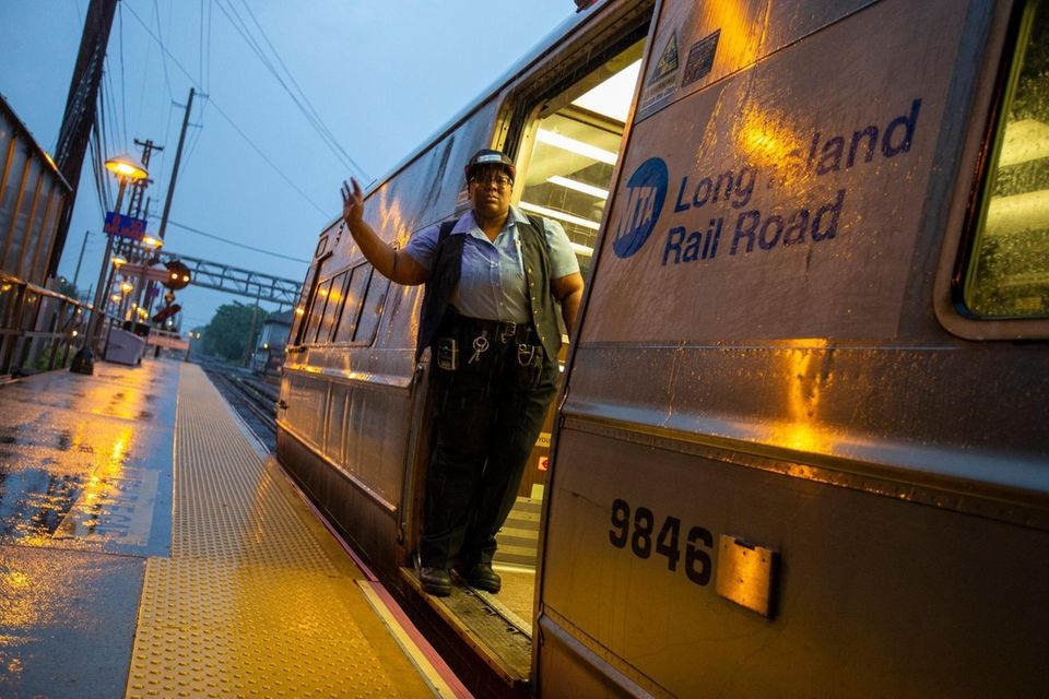 LIRR conductor gives the all clear as early