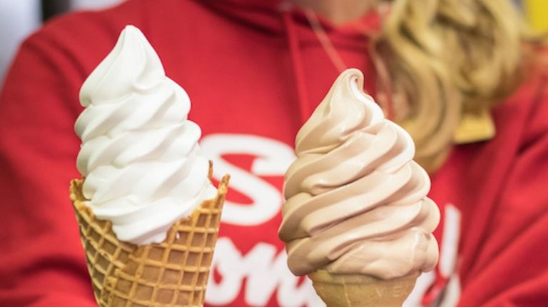Stew Leonard's to give out one free, small