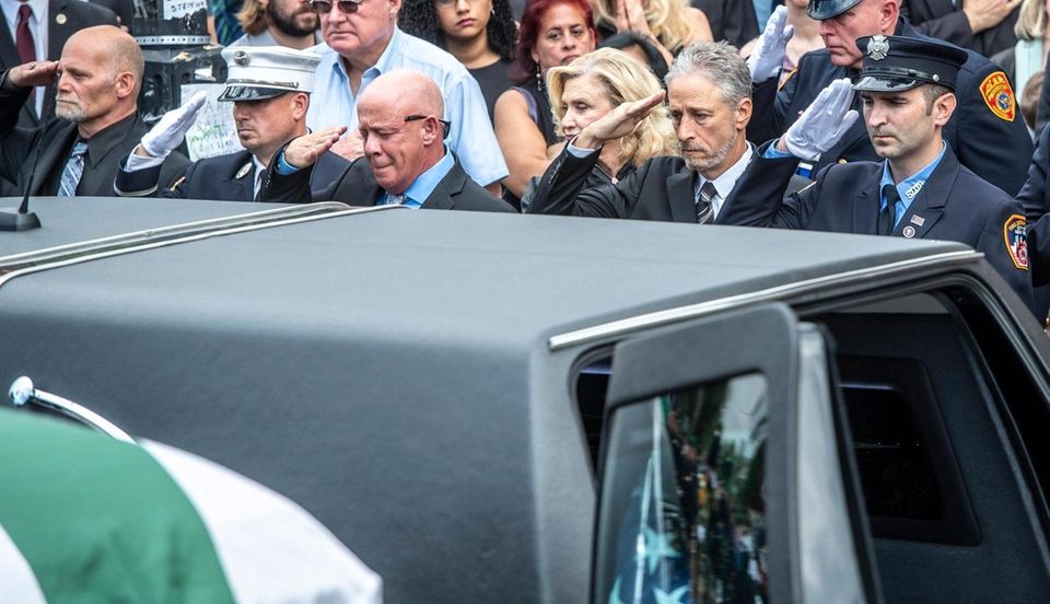 The body of Luis Alvarez, a former NYPD