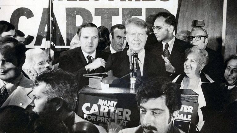 Jimmy Carter addresses the Queens County Democratic Party