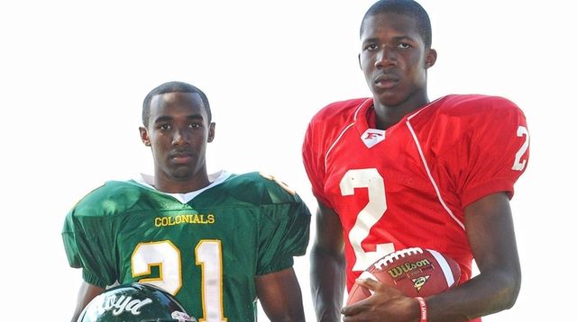 Floyd's Stacey Bedell, left, and Freeport's Isaiah Barnes... Floyd's Stacey Bedell, left, and Freeport's Isaiah Barnes