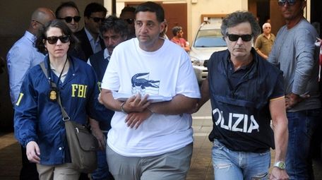 An FBI agent and an Italian law enforcement