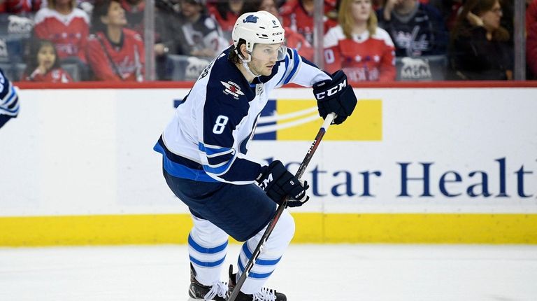 Rangers reach agreement with Jacob Trouba avoiding 