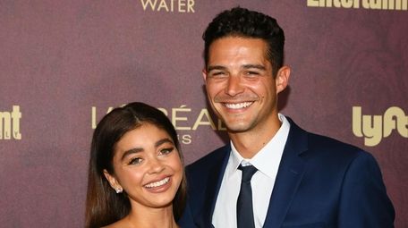 Sarah Hyland and Wells Adams arrive at the