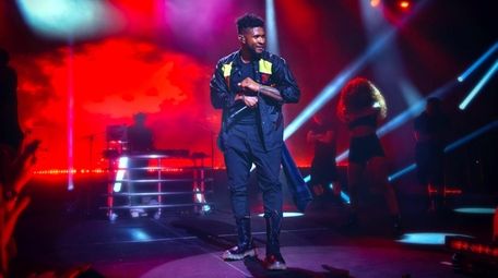 Usher performed at Northwell Health's 14th annual Feinstein