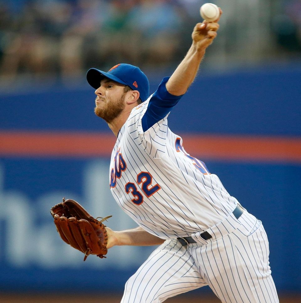 Steven Matz #32 of the New York Mets