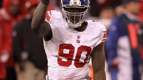 Jason Pierre-Paul of the New York Giants reacts