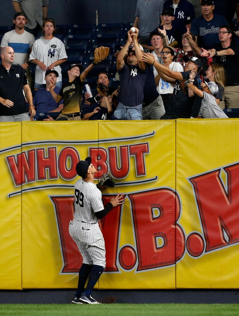 Aaron Judge #99 of the New York Yankees