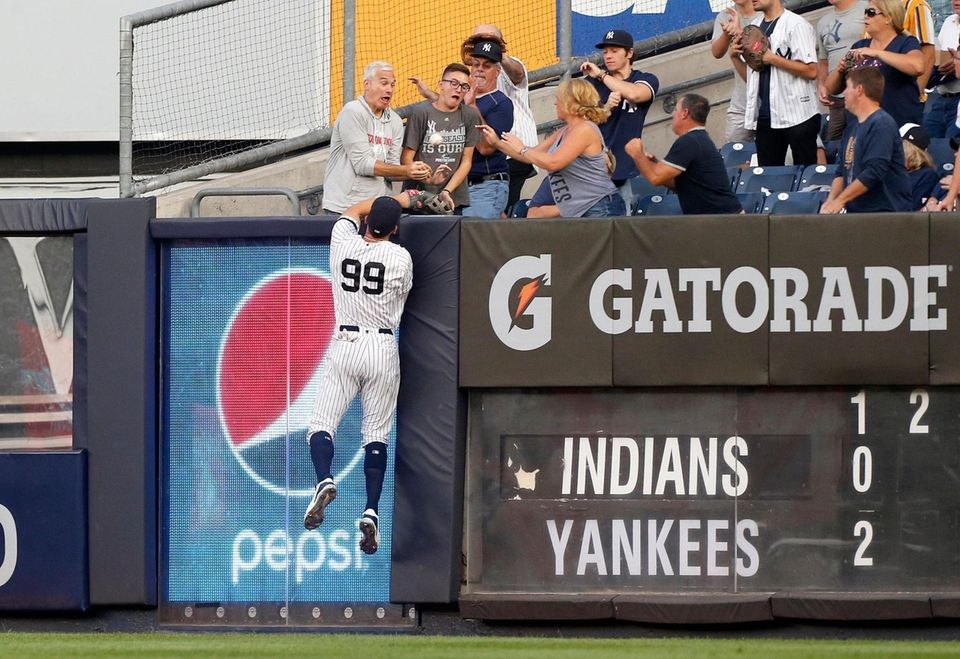 Aaron Judge #99 of the New York Yankees